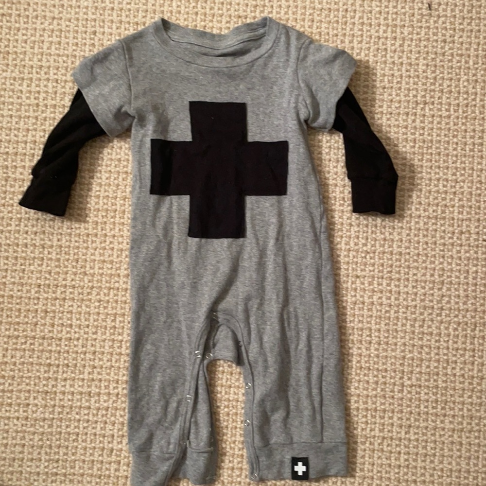 Black and gray nunu unisex onesie